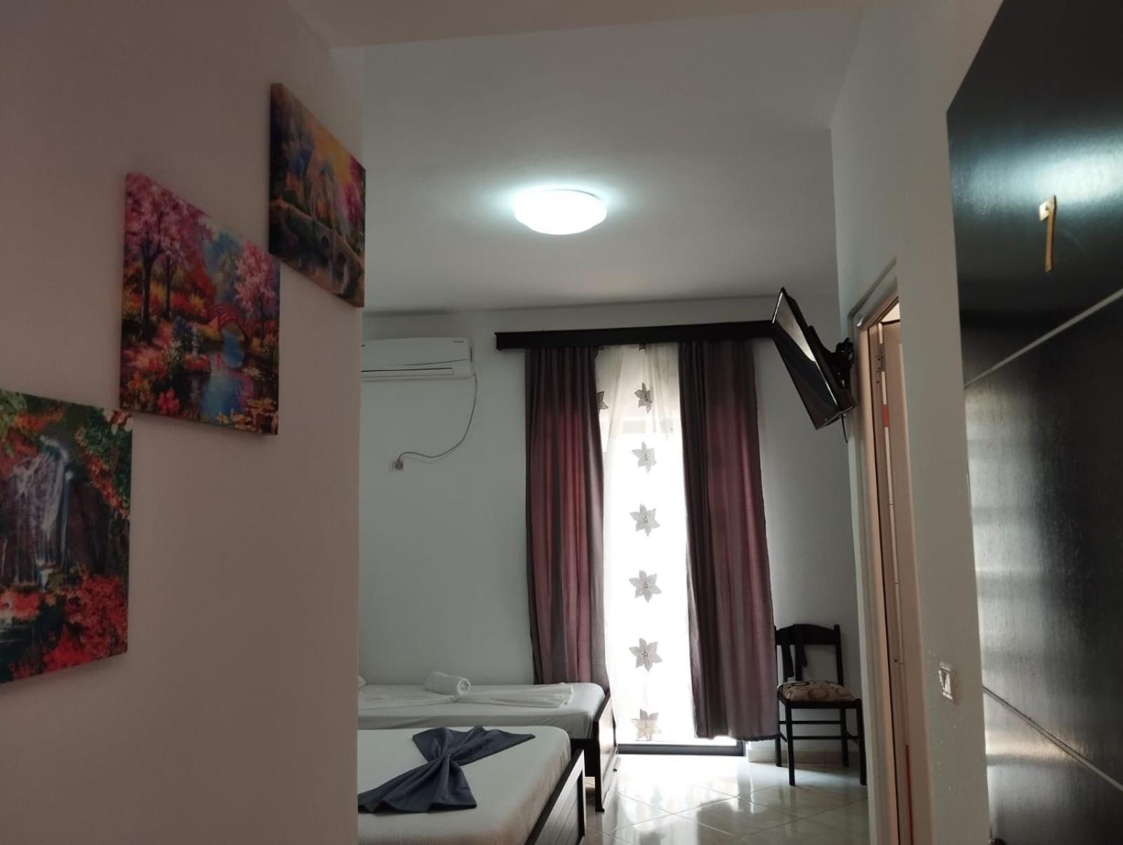 Vila Erjoni Aparthotel *