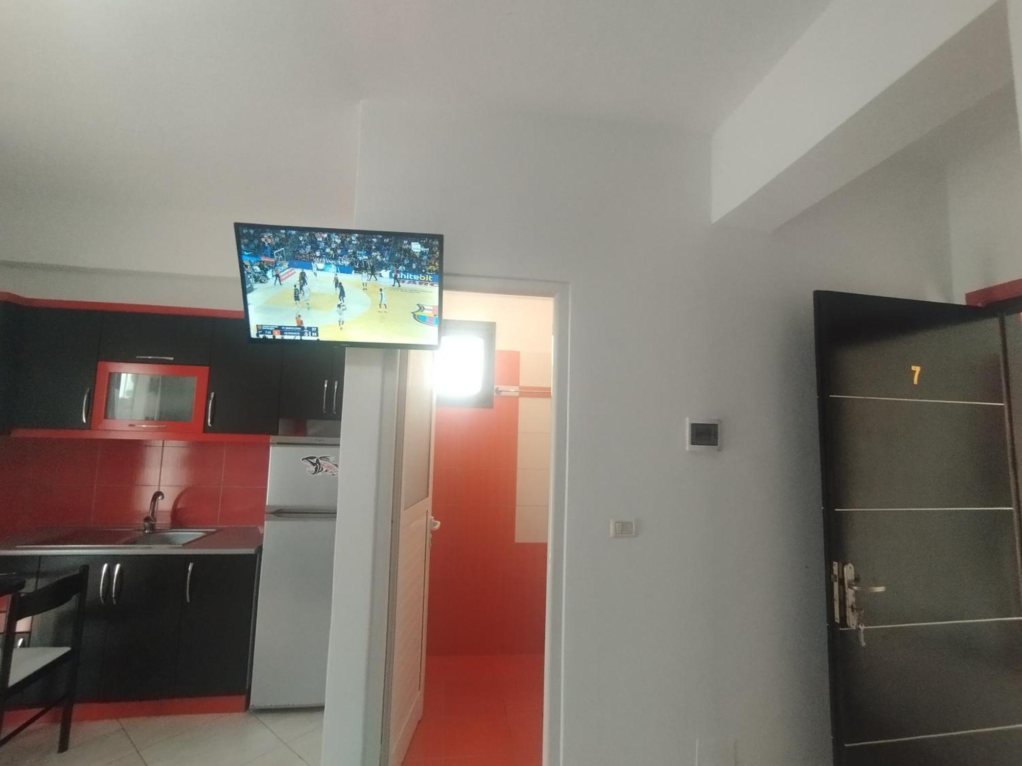 Erjoni Aparthotel *