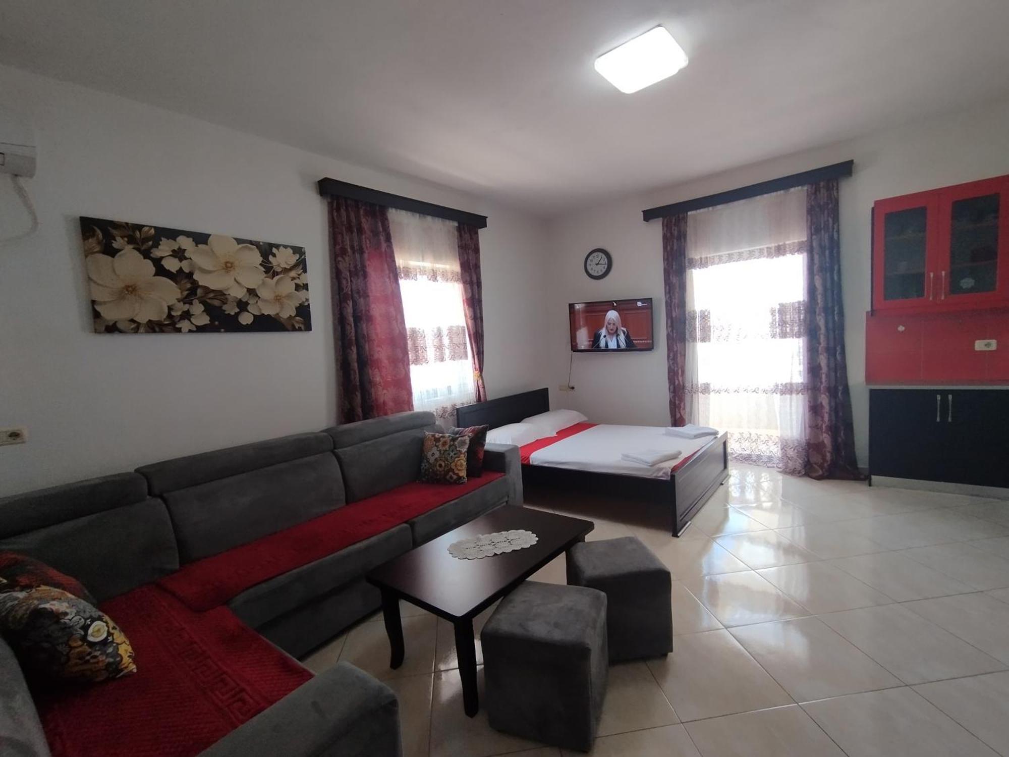 Erjoni Aparthotel *