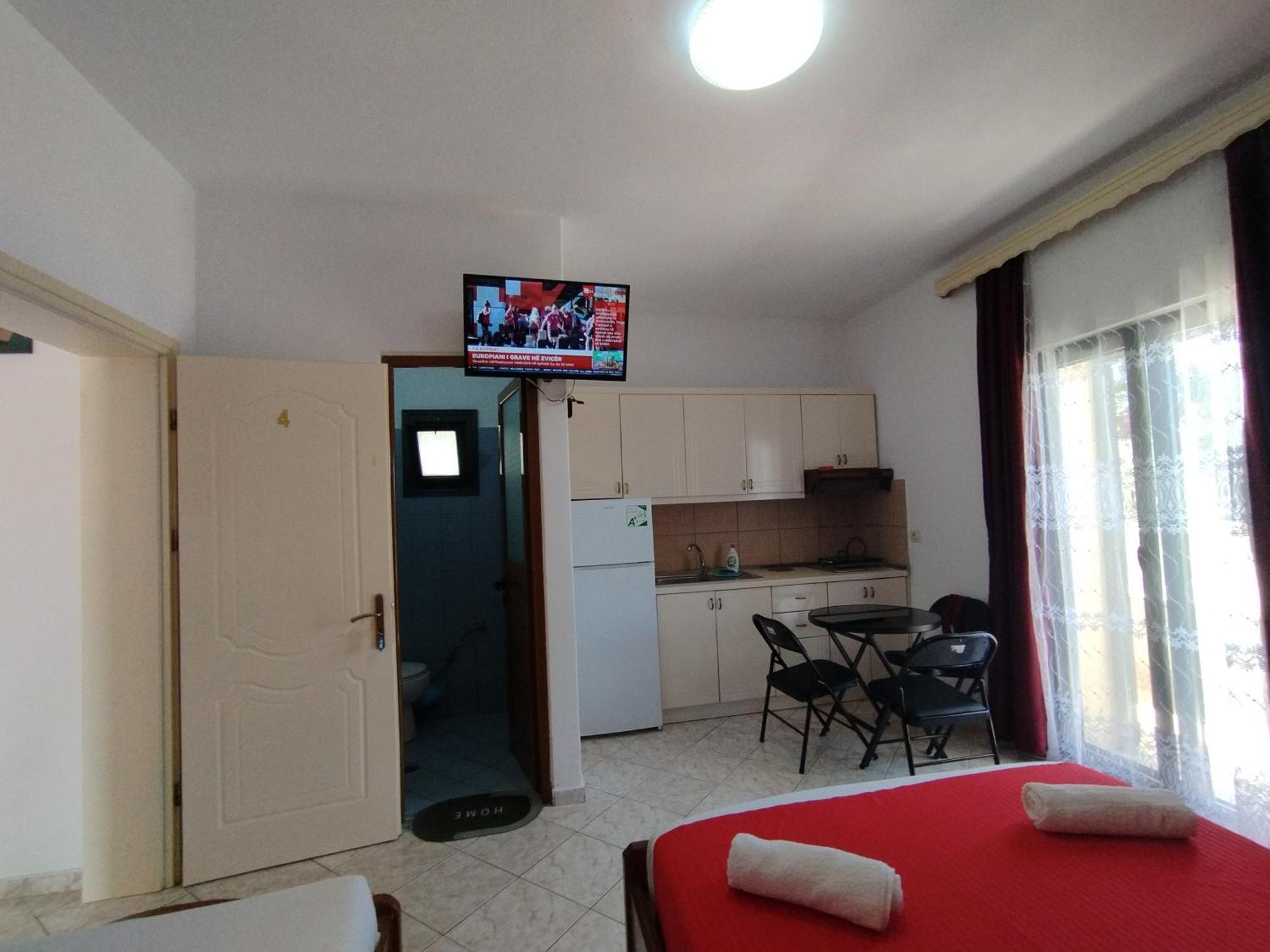 Aparthotel Erjoni